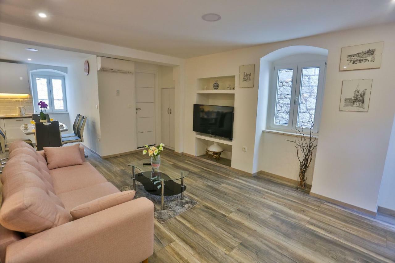 Luxury Apartment Lioness Split Exterior photo